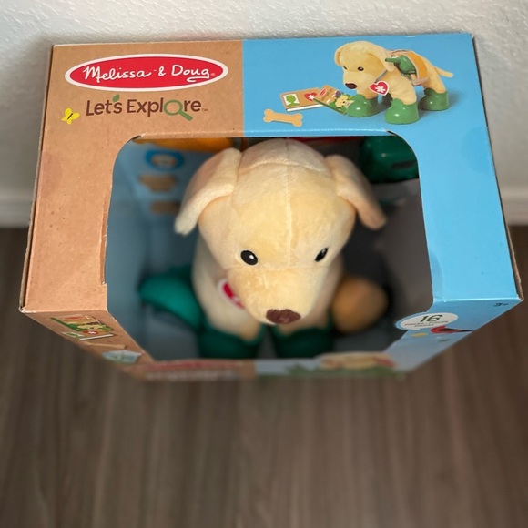 Melissa & Doug Let's Explore Ranger Dog Play Set 16 piece-NWT - Picture 4 of 6